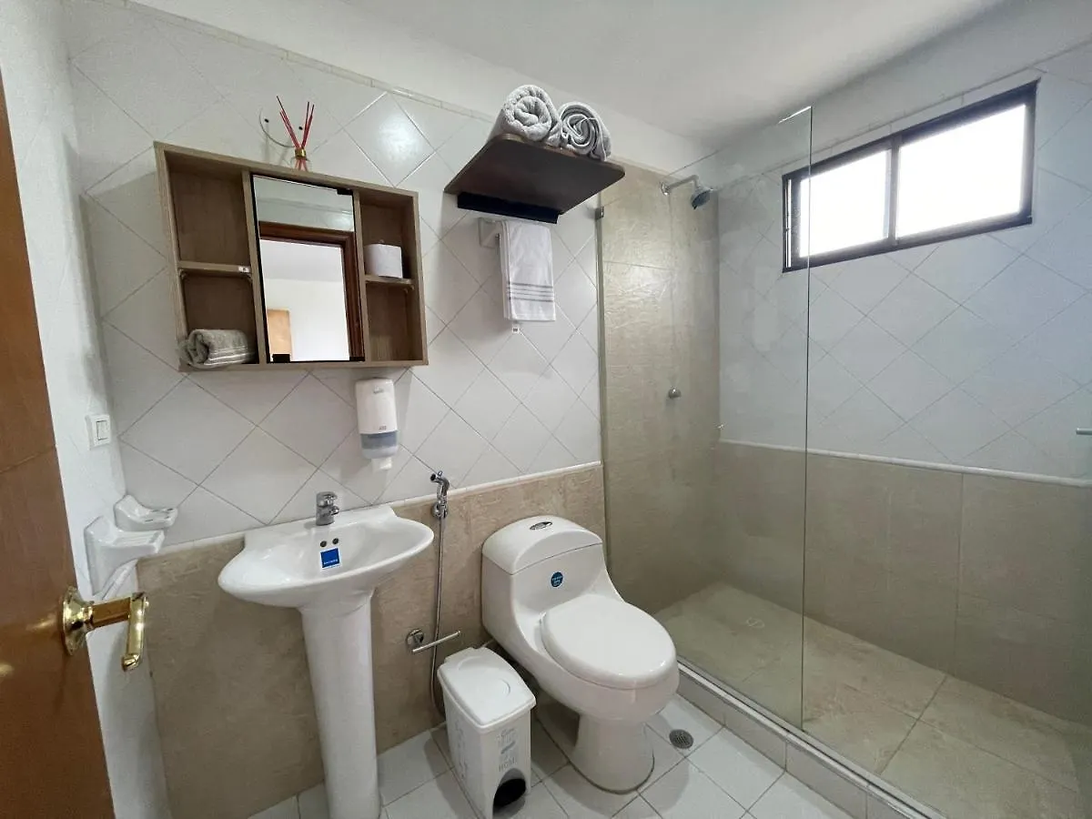 Apartamento Cerca Al Mar En Bellohorizonte/ Sta Marta Santa Marta  0*, Santa Marta (Magdalena) Colombia